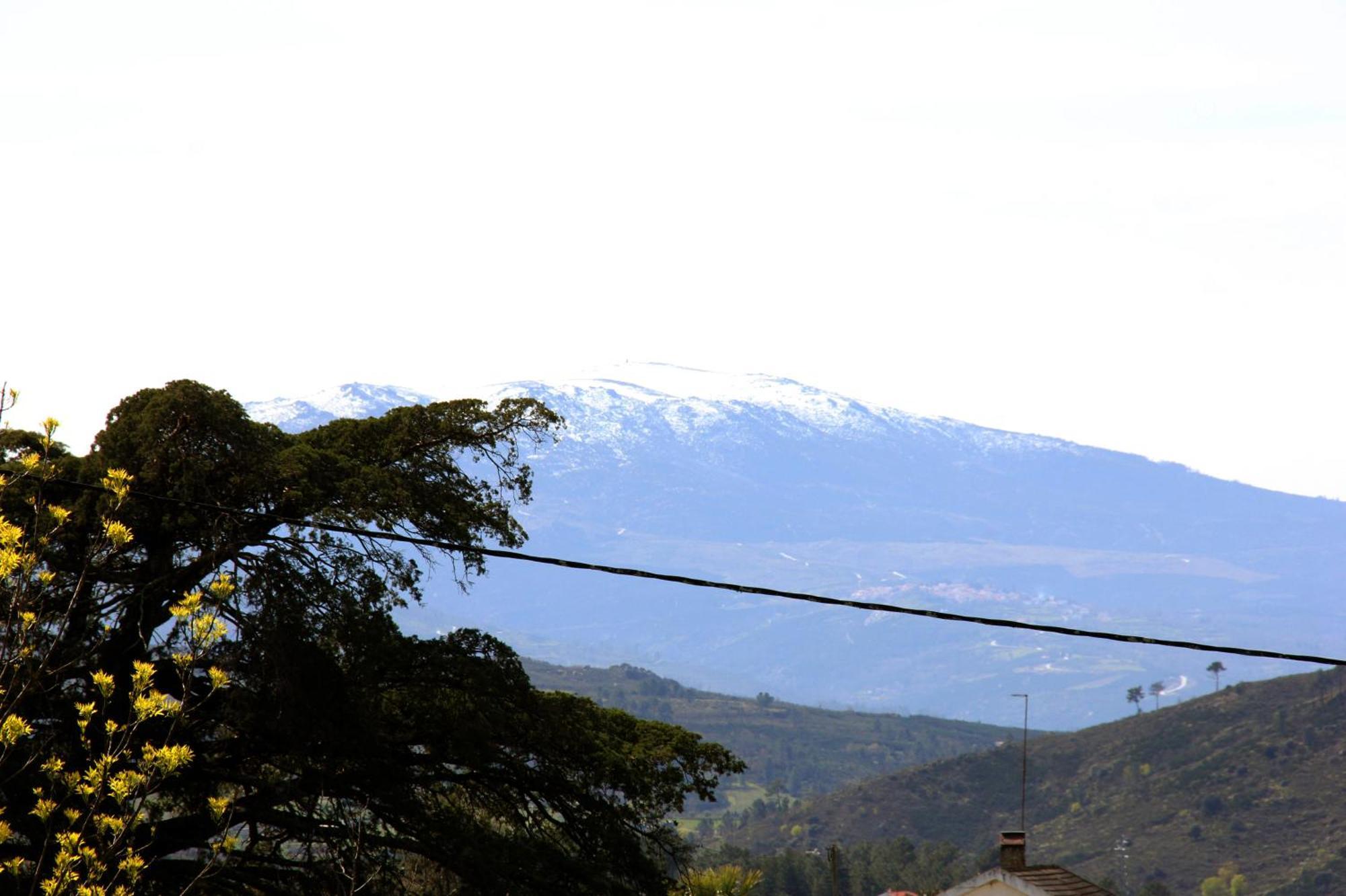 Quartos em vivenda serra da Estrela Celorico Da Beira Exterior foto