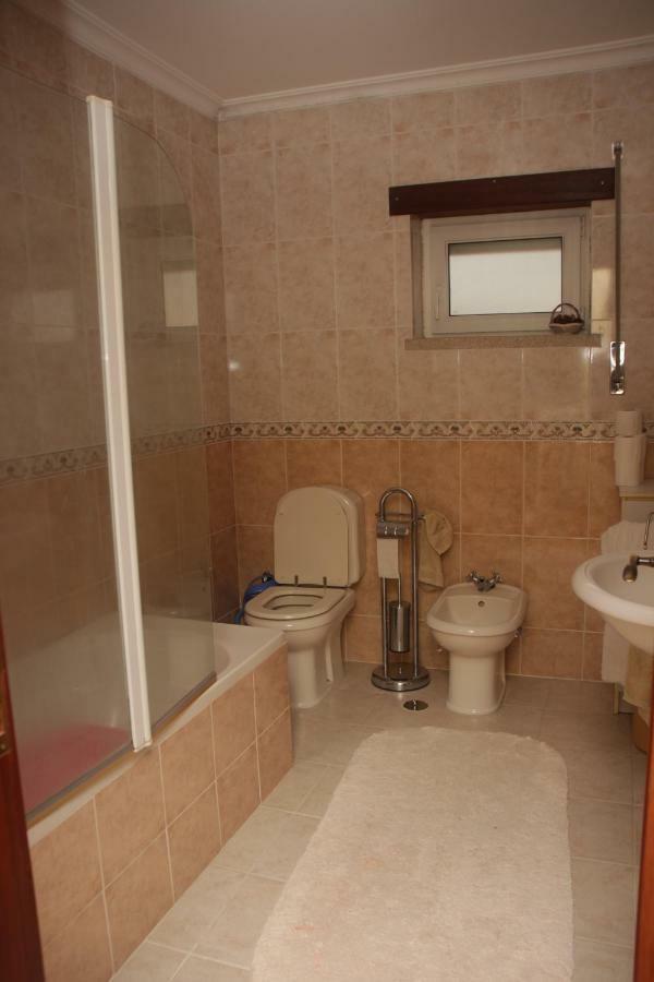 Quartos em vivenda serra da Estrela Celorico Da Beira Exterior foto