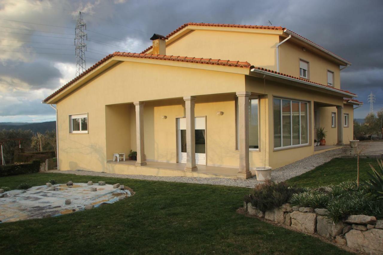 Quartos em vivenda serra da Estrela Celorico Da Beira Exterior foto
